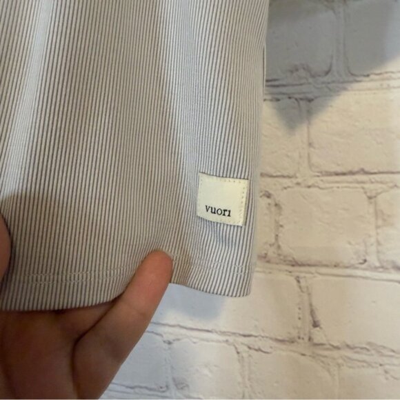 Vuori Avant Top size Small Grey - Picture 2 of 6